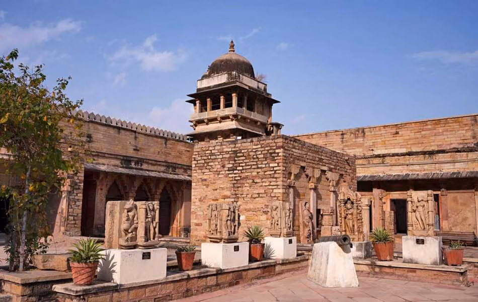  Gwalior Orchha Khajuraho Tour Package – 5 Days / 4 Nights